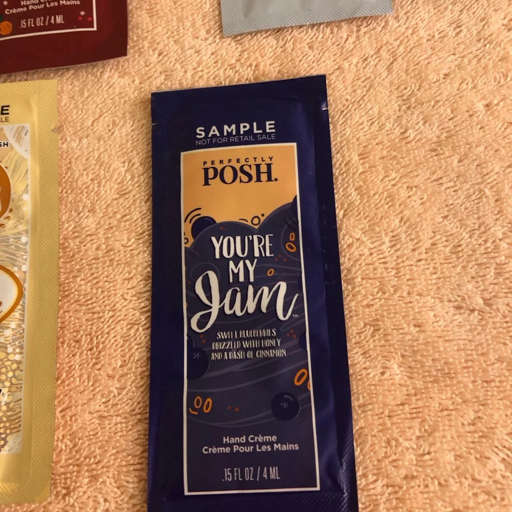 Lot of 8 Perfectly Posh Big Fat Yummy Hand Cream Samples